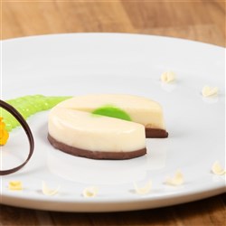 DESSERT CHOC TRIO MINT PU4 (6 X 300GM) # 8097 HUBFOODS
