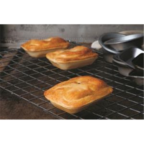 PIE CLASSIC BEEF (16 X 180GM) # 200260 NATIONAL PIES